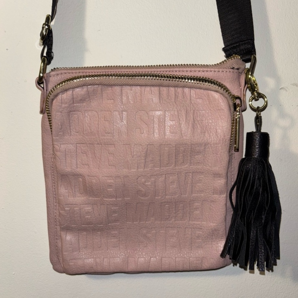 Steve Madden Crossbody Bag Lg Tassel Gold Hardware Embossed Strap - color Blush